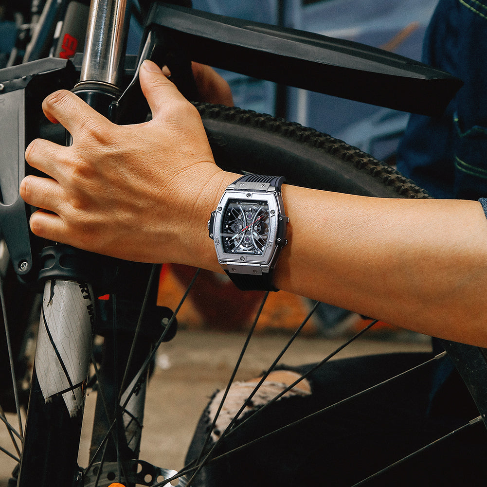 MEGIR Brand Luxury Quartz Watch for Men Fashion Military Sports Watches Waterproof Luminous Clock Wristwatch Reloj Hombre 8109-5