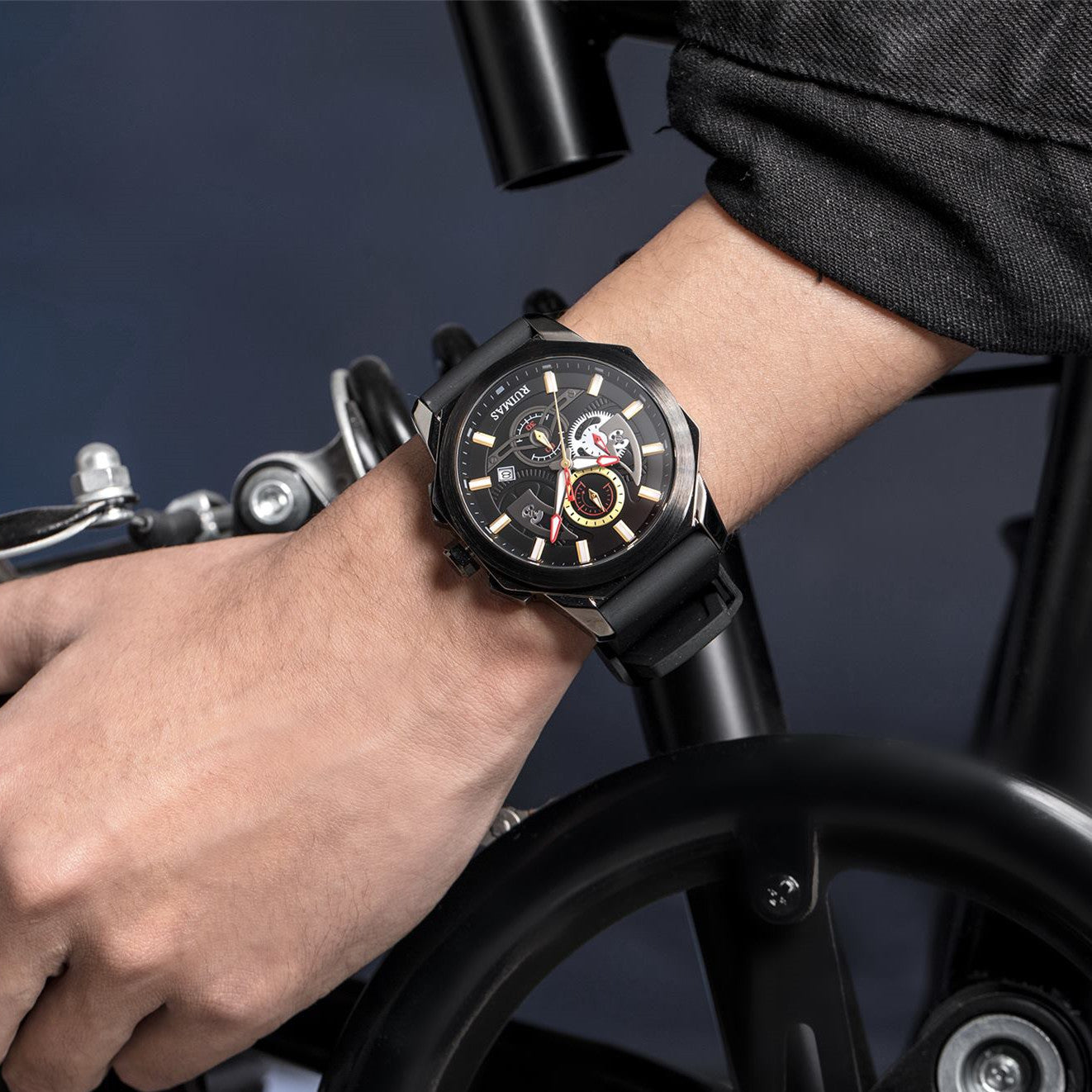 RUIMAS Sports Watches for Men Casual Luxury Quartz Wristwatch Calendar Luminous Silicone Chronograph Clock reloj hombre 581-3