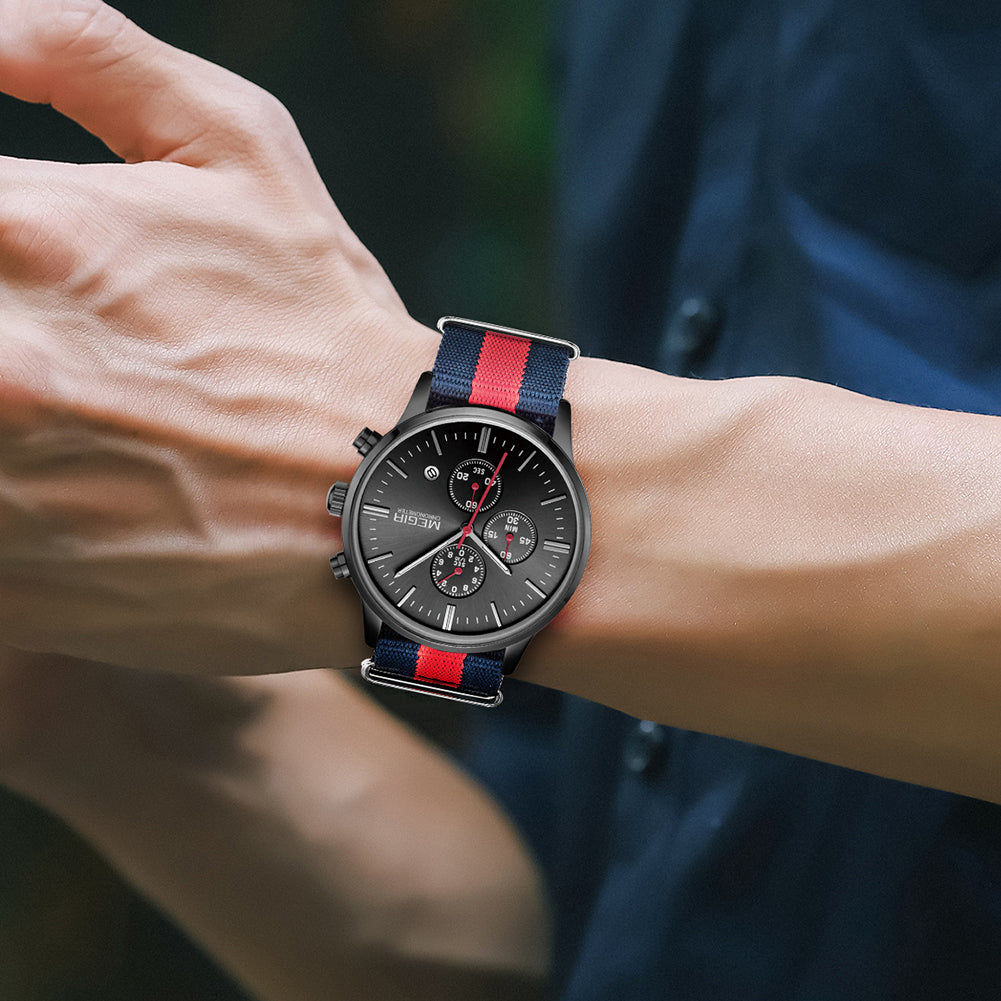 MEGIR Luxury Brand Sports Military Watches for Men Canvas Strap Fashion Men Chronograph Waterproof Luminous Quartz Wristwatch Clock 2011-5