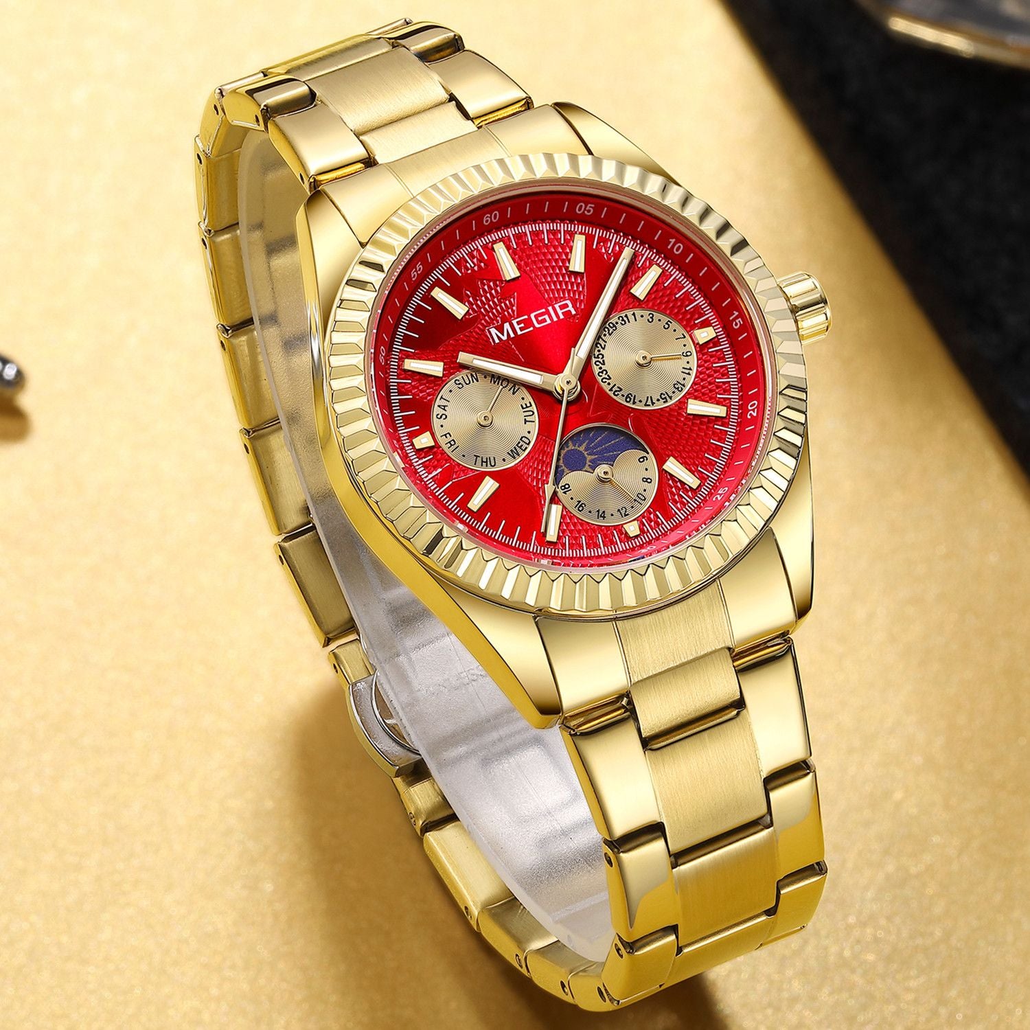 MEGIR Business Men Watch Waterproof Luminous Man Casual Quartz Wristwatch Clock Calendar Week Display Relogio Masculino 1102