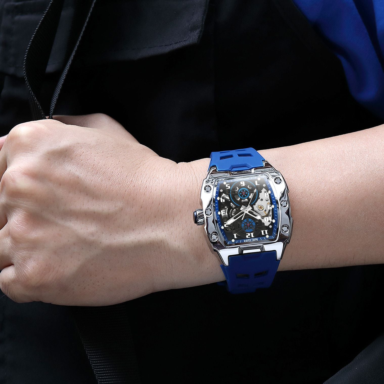 MEGIR New Men Watches Luxury Brand Automatic Mechanical Watch Skeleton Dial Silicone Strap Sports Casual Wristwatch Waterproof Clock Male Gift 8602-6